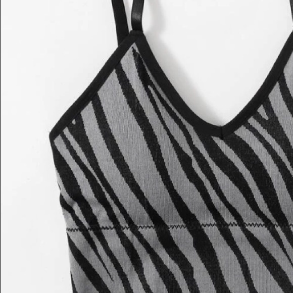 Longline Zebra Print Bralette/ Sports Bra - Picture 4 of 4